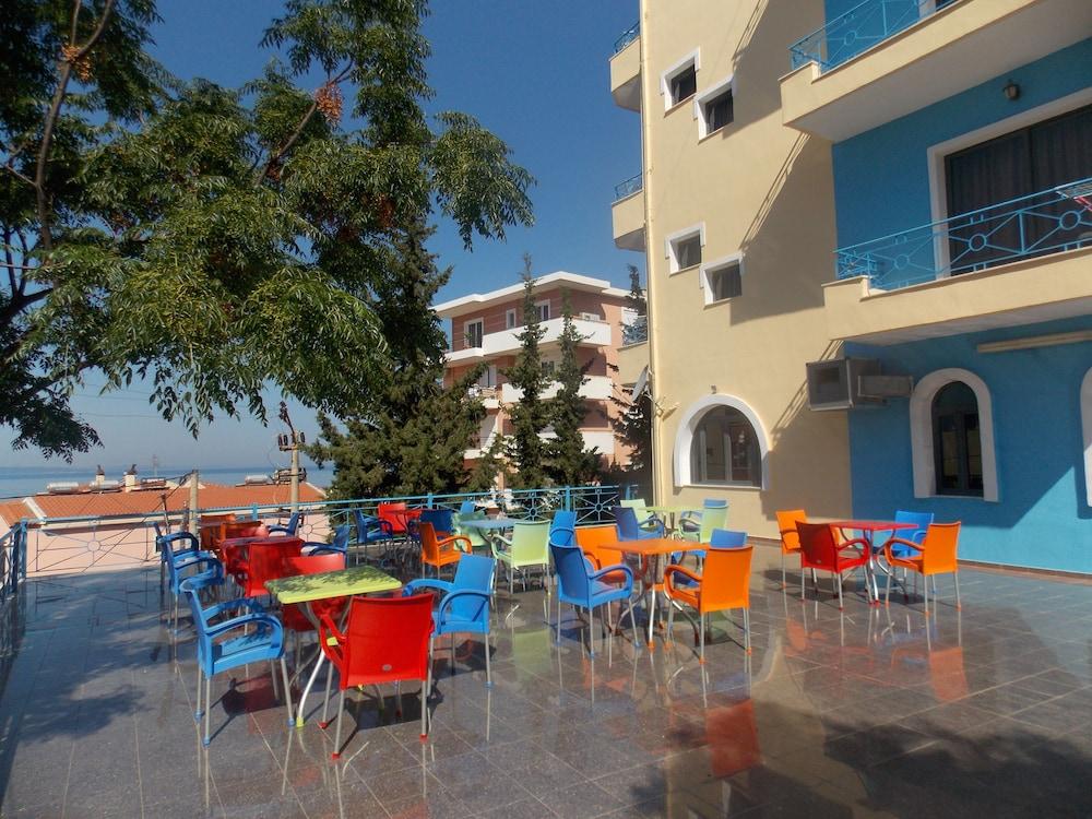 Blue Residence Sarandë Exteriér fotografie